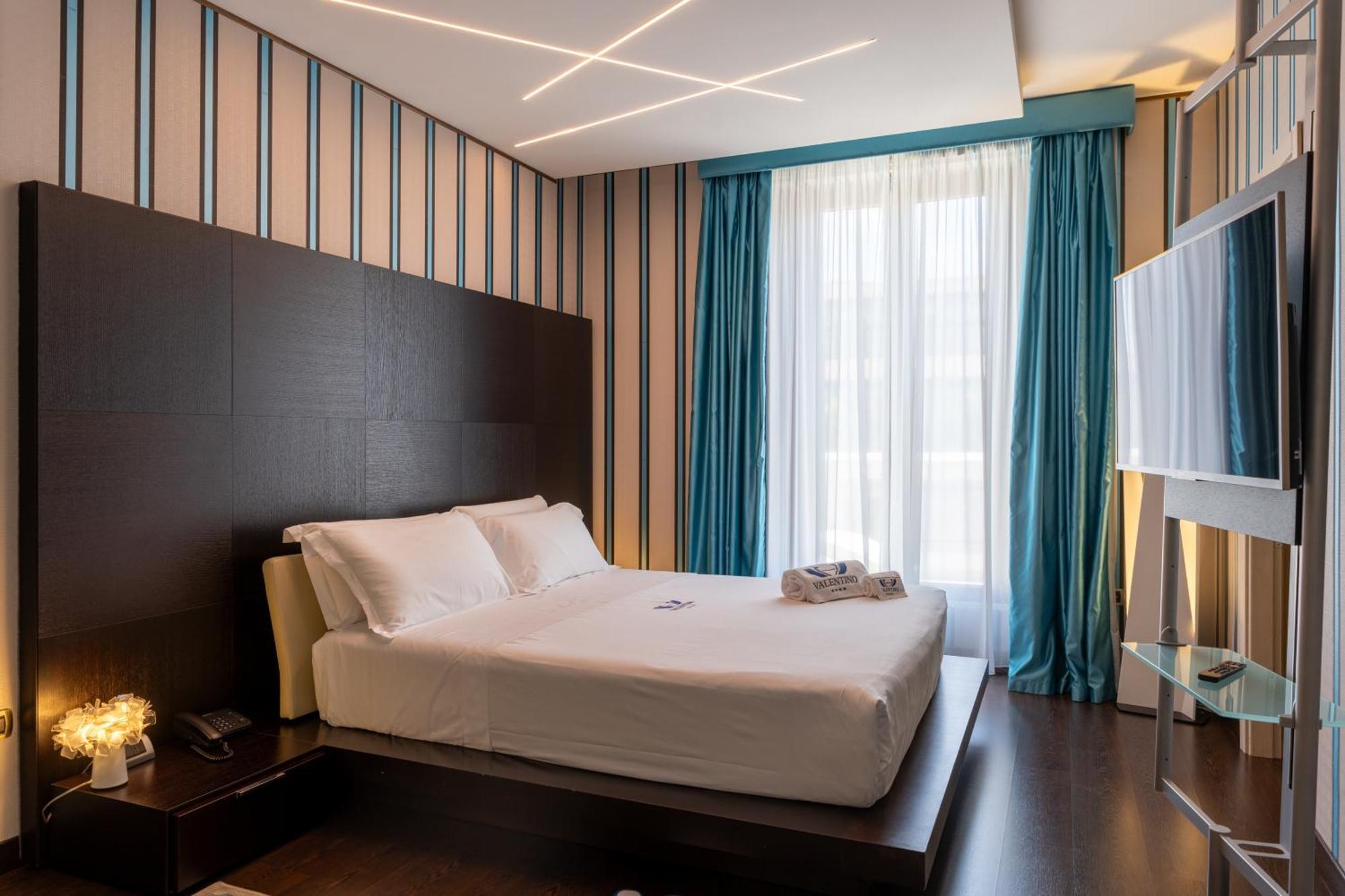 Hotel Valentino Терни Экстерьер фото