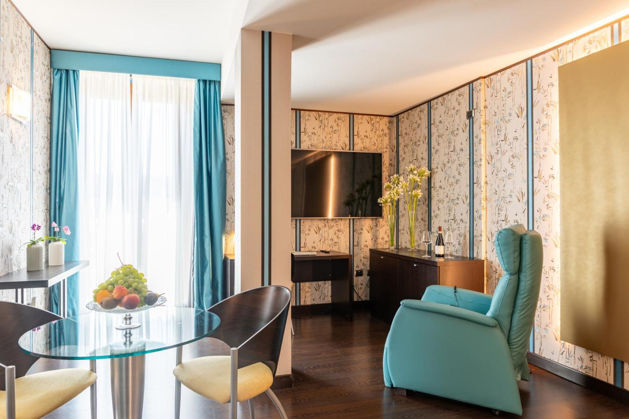 Hotel Valentino Терни Экстерьер фото
